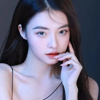 นีน่า