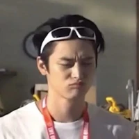 ขอกอด
