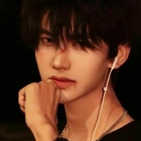 คิว(คนในสังกักA+เพื่อนคิง)