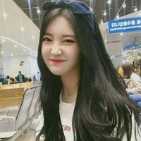 ณิณา