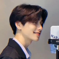 นาย[พระรอง