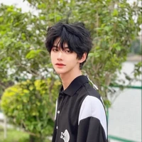 ลูคัส⬛