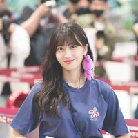 โมโมะ