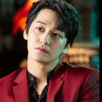 kim bum( father of tae?