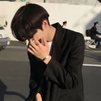 นิว(นายเอก)