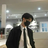 ฟลุ๊ค{พระเอก}