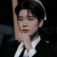 เสือ พระเอก
