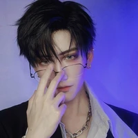 อลัน{คิม}(นายเอก)+(นักล่าแวมไพร์)⚫