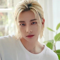 Hwang Hyunjin