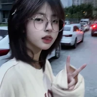 ชา (รุ่นพี่)