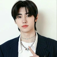 เหล่าจี : เพื่อน