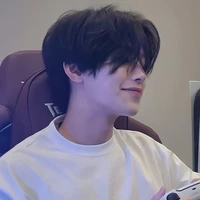 เรน🎮(แฟนน้อง น.อ)