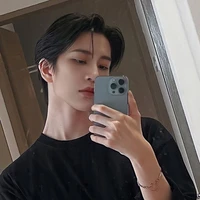 บูม(เพื่อนพระเอก)​