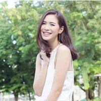 เพียงฝัน(แม่พระเอก)
