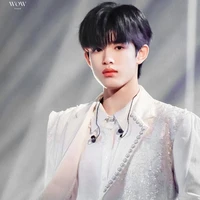 กิตนภัทร/(พระเอกในร่างมนุษย์)
