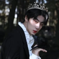 วรากรณ์/(เพื่อนพระเอก+เเวมไพร์)