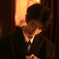 ธารา(พระเอก)