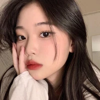 jina (vampira/irmã de jk)