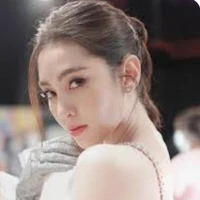 อลินดา(แม่พระเอก)