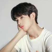 นัท