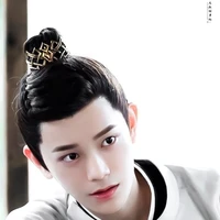 อี้เสวียนหลงเหยียน(พระเอก+พี่ซินเอ๋อ)