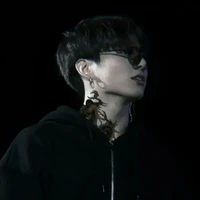 เก้า(พ่อ พอ.)