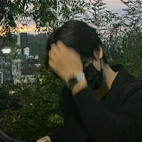 เมฆา:พระเอก