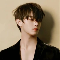 เร็น//พระเอก//