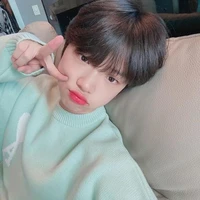 มีนา