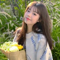 เนย💛( หัวหน้าห้อง)