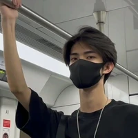 ธี
