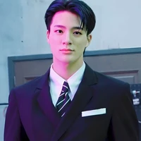 jung jeno.