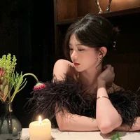 เนี่ยโมลี