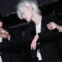 ไนน์ (พ.อ+มาเฟีย)
