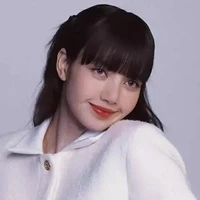 Lalice Queenby Aileen A. Fèrnandez [O.]