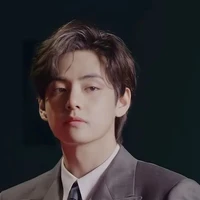 Kim V