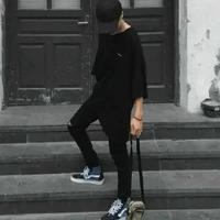 บอย/มือขาวพระเอก/