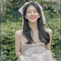 พลอย(นอ.)