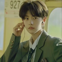 นร.ชาย