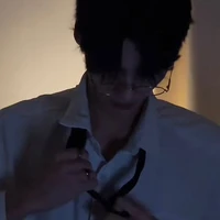 นาย -( พ่อนางเอก )-