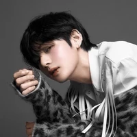 เเชมเปน(เพื่อนพระเอก(