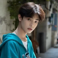 คิม[พ่อพอ.]