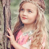 Little girl !?
