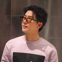 นาย(เพื่อนเกม)