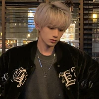 คิว(เพื่อนพอ.)