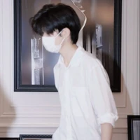 เพื่อนพระเอก