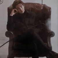 อเล็กซ์(ป๊าเมย์+สามีจินซอนมี☠️)