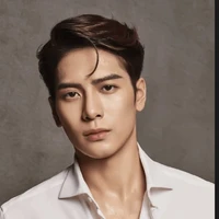 คุณชายเจียง(พระเอก)