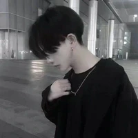 ทิศเหนือ-พระเอก