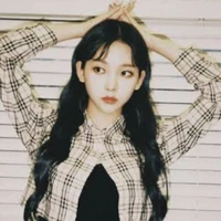 Karina ~Minmi, Karin, 23 años~
